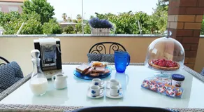Eleatica Holiday Apartment - Image 4