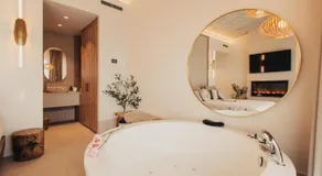 Niditas Suites & Horses - Image 3