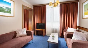 Hotel Cernigov - Image 2