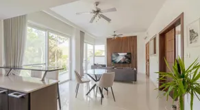 Apartamento vacacional con piscina | Cerca Xlendi Tower | Vistas a la piscina - Image 3