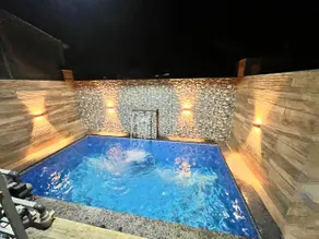 Candy Stay's 2BHK With Pvt. Pool - Image 4