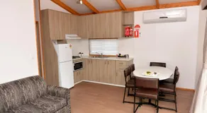 Riverside Cabin Park - Image 2