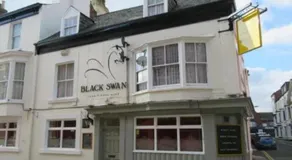 The Black Swan Hotel - Image 4