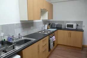 Millburn Apartment - Image 5