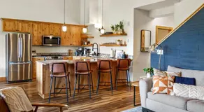 THE CLYDE - Your Cozy & Luxurious Mt Hood Retreat - Image 3