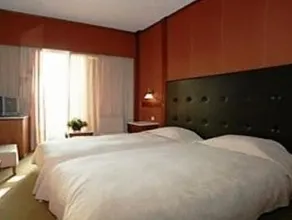 Park Hotel - Image 2