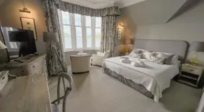Glenburnie House - Image 2