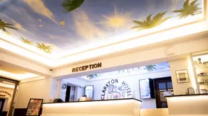 Clarkton Hotel Apartment - Image 5