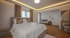 Murati Lake View Hotel - Image 2