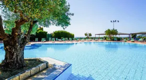 Aura Club Porto Rhoca - Image 3