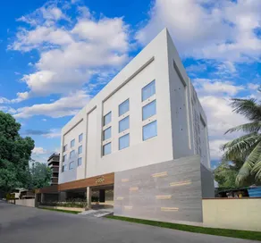 Jade Suites - Luxury Boutique Hotel - Image 4