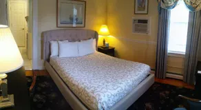 Bellevue House - Image 5