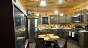 Hedgehog Hill Cabin-Helen Hideaway - Image 4