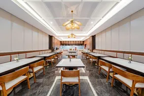 AllFlowerBlossmHotel - Image 2
