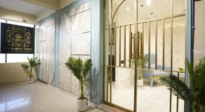 The Garden Hotel - Image 4