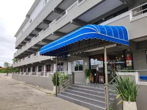 Capital O 75406 Hotel M Rojana - Image 3