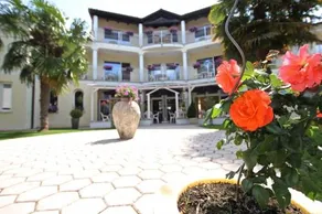 Villa Mala - Image 3