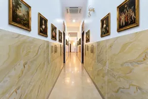 FabHotel Hans - Image 5