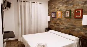 Hospedería El Convento - Image 2