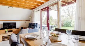 Nachtzwaluw I Huisje met Buiten Zitplek - Image 3