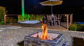 Boskoso Forest Retreat Jacuzzi & Waterfall - Image 4