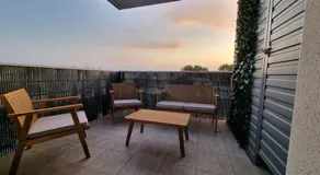 L'Appartement Ensoleillé, WIFI-Clim-Gare-Terrasse - Image 5