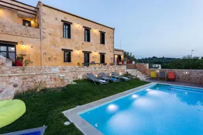 ERONDAS Cretan Country Villas - Image 2