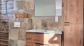 Petite maison en pierre - Image 2