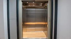 Diamonds Hotel - Image 4