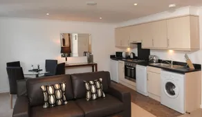 Fountain Court Apartments - Grove - Image 4