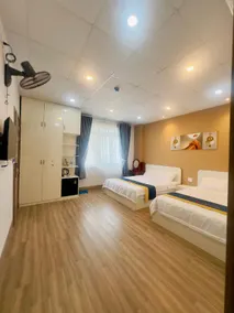 Ruby Hotel - Image 2