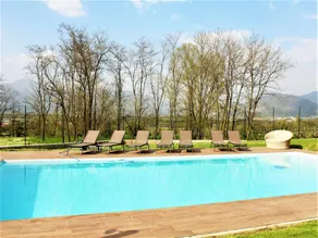 Flat in Franciacorta Near Lake Iseo - Image 4