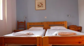 Nikolaki Rooms - Image 2