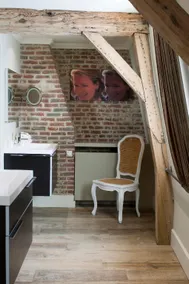 Gastenkamers Recour Hotel - Image 2