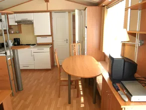 Mobile Home by Völkermarkt Reservoir - Image 3