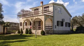 House Elan - Image 4