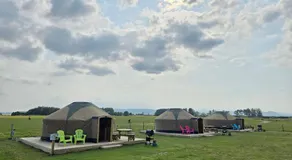 Rainbow's End Yurts - Image 2