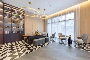 Home Inn Plus Shanghai Pudong Airport Greenland Life Plaza - Image 3