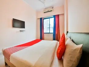 OYO 37212 Hotel Soft Petals By Arn Group - Image 3