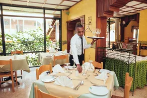 Gorillas City Centre Hotel - Image 2