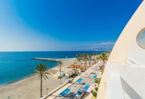 Torrenueva Beach Penthouse - Image 5