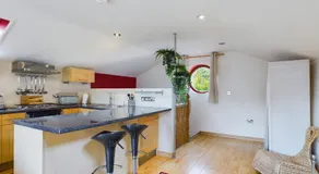 Gatelodge Studio, Ballyhackamore - Image 4