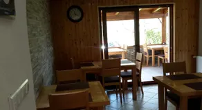 Lake House - Image 3