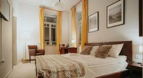 1909 Guesthouse - Image 2