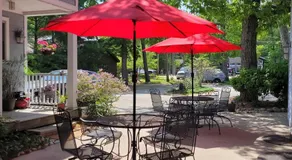 Sylvan Inn Bed & Breakfast - Image 4