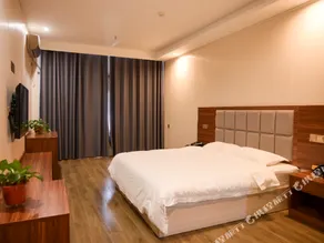 Kaiyuan Yiyuan Hot Spring Hotel - Image 5