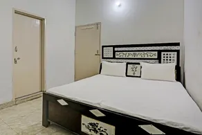 Hotel O Ajay Guest House - Image 2