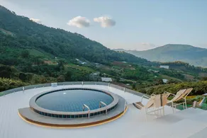 Kawin Mountain Villa - Image 5