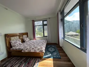 Swastika Home Stay - Image 4
