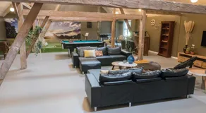 Adventure Park Apartments - Image 4